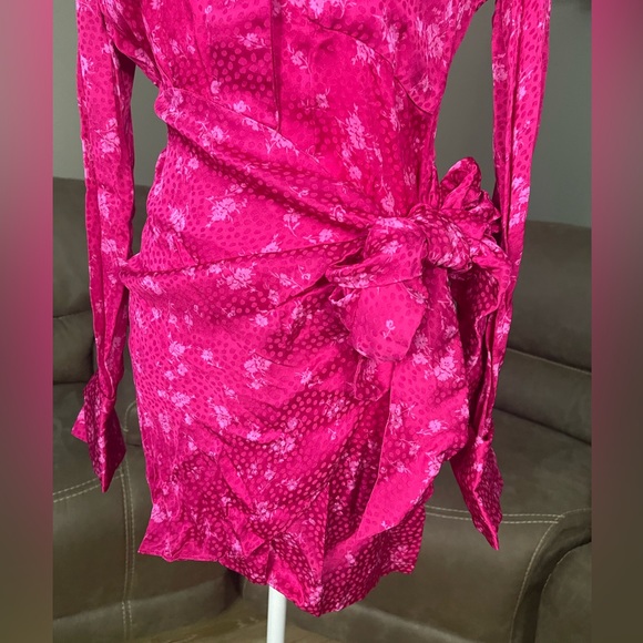 NWT Acler Evanston Satin Sheen Wrap Mini Dress Sz 2 🔥VALENTINE’S DATE DRESS🔥 - Picture 9 of 16